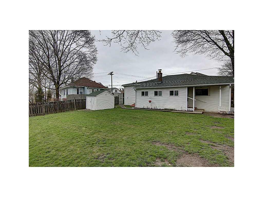 95 Thomas St, Woonsocket, RI 02895 photo 22