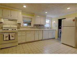 95 Thomas St, Woonsocket, RI 02895 photo 8