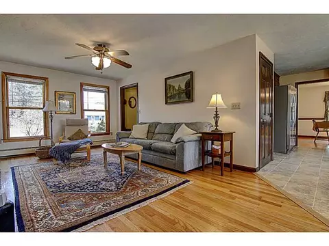 116 Forest St, Franklin, MA 02038 photo 5