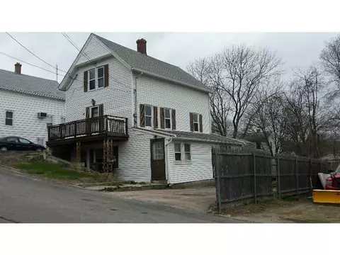 47 Willow St, Coventry, RI 02816 photo 2