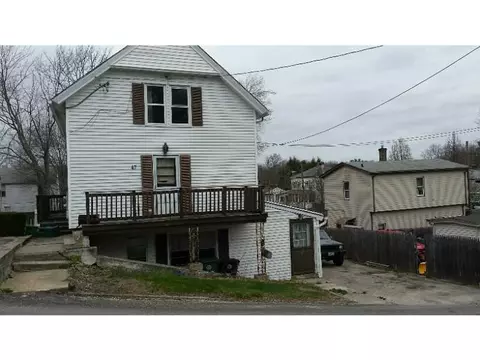 47 Willow St, Coventry, RI 02816 photo 1
