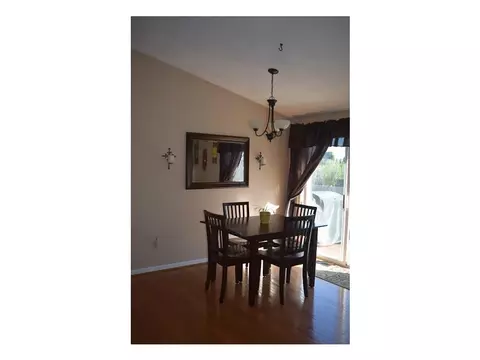 18 Mary Beth Dr, Warwick, RI 02886 photo 7
