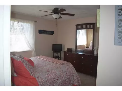 18 Mary Beth Dr, Warwick, RI 02886 photo 12