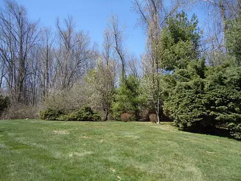 39 Fox Run, Cranston, RI 02921 photo 3