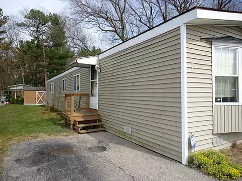 74 Wright Way, Coventry, RI 02816 photo 2