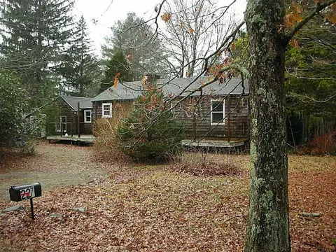 227 New Rd, Exeter, RI 02822 photo 2