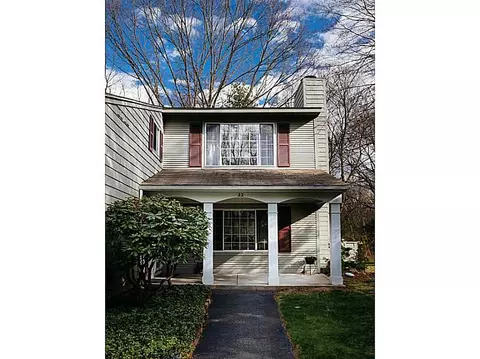 22 Eagle Run #D, East Greenwich, RI 02818 photo 16