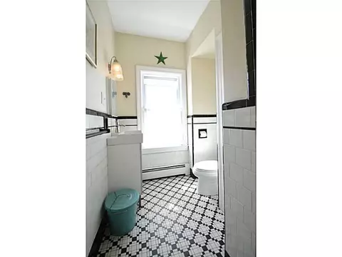 44 Hudson St, Providence, RI 02909 photo 11