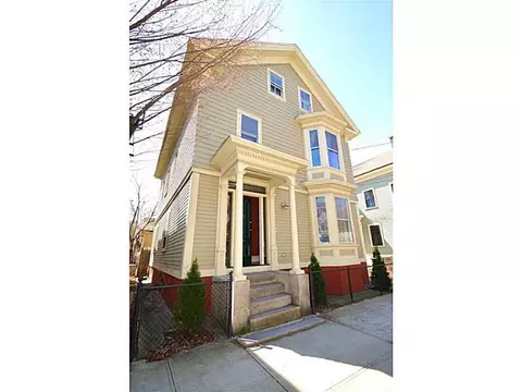 44 Hudson St, Providence, RI 02909 photo 2