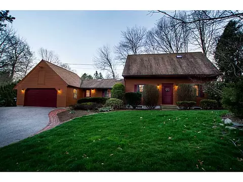 175 Sage Dr, Warwick, RI 02886 photo 3
