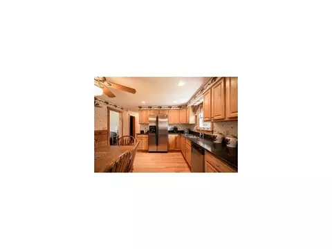 745 Ledge Rd, Seekonk, MA 02771 photo 9
