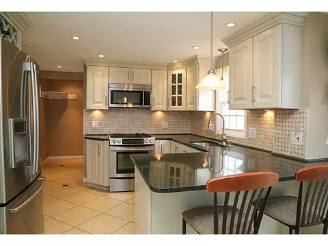 94 Haley Rd, Warwick, RI 02889 photo 1