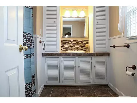 94 Haley Rd, Warwick, RI 02889 photo 15
