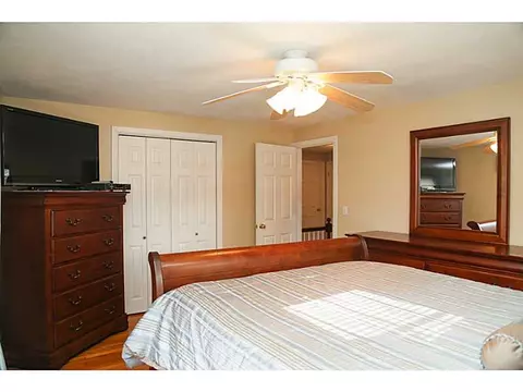 94 Haley Rd, Warwick, RI 02889 photo 12
