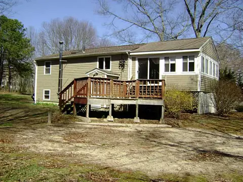 47 Pinoak Dr, Exeter, RI 02822 photo 2