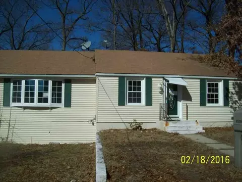 217 Norman St, Woonsocket, RI 02895 photo 1