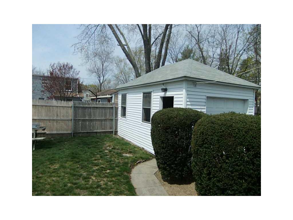 223 Wendell Rd, Warwick, RI 02888 photo 9