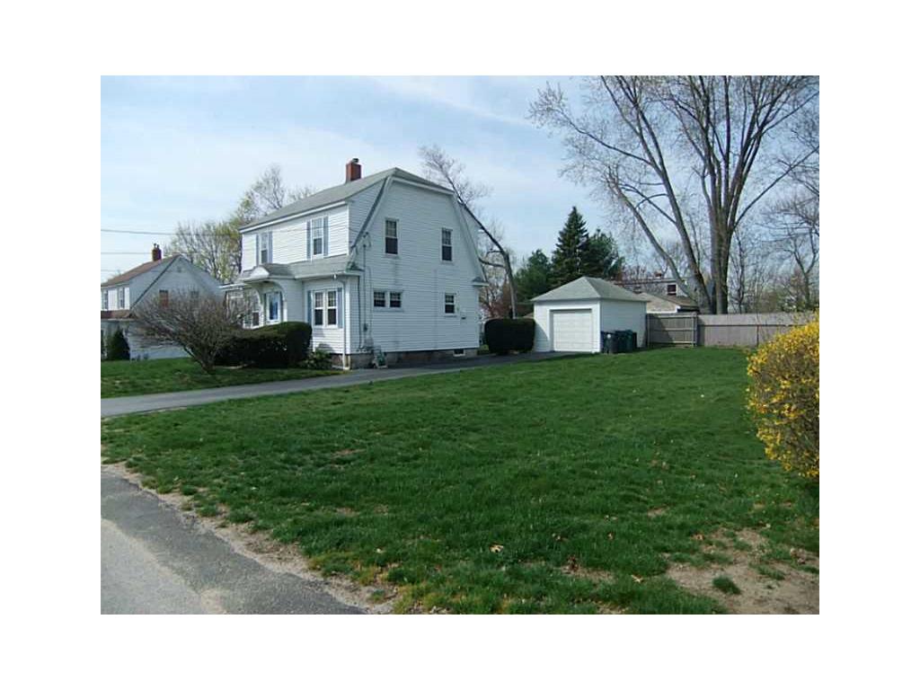 223 Wendell Rd, Warwick, RI 02888 photo 3