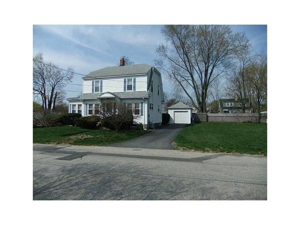 223 Wendell Rd, Warwick, RI 02888 photo 4