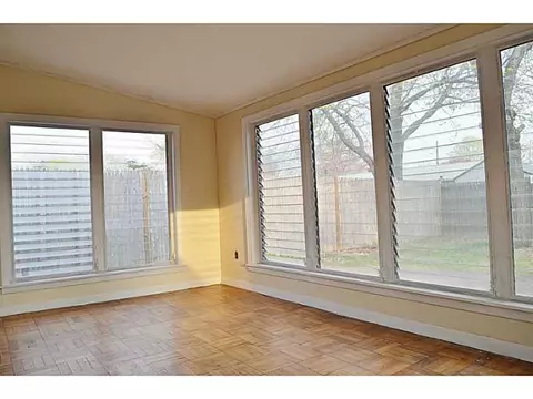 84 Inez Ave, Warwick, RI 02886 photo 19