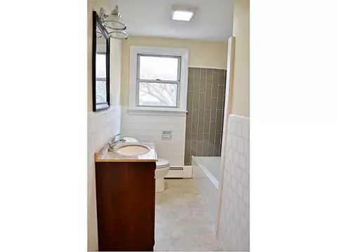 84 Inez Ave, Warwick, RI 02886 photo 13