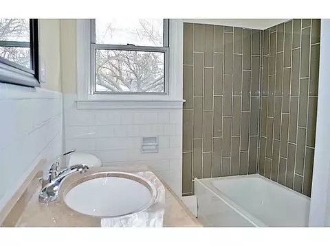 84 Inez Ave, Warwick, RI 02886 photo 15