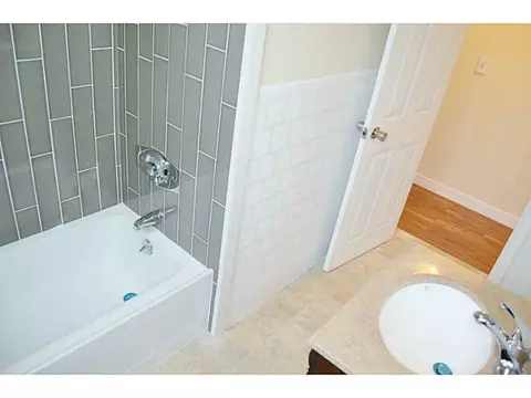 84 Inez Ave, Warwick, RI 02886 photo 14