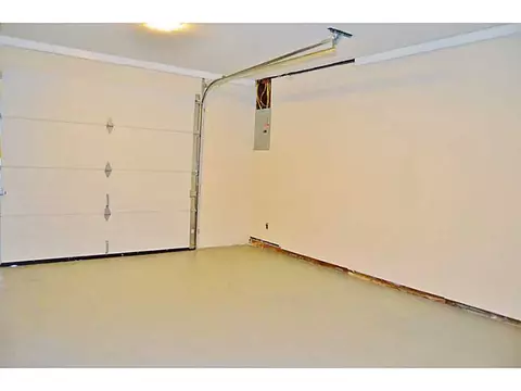 84 Inez Ave, Warwick, RI 02886 photo 21