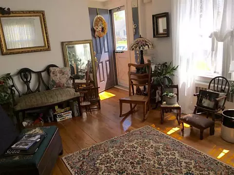 47 Maplehurst Ave, Warwick, RI 02889 photo 5