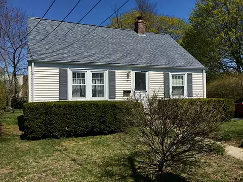 47 Maplehurst Ave, Warwick, RI 02889 photo 1