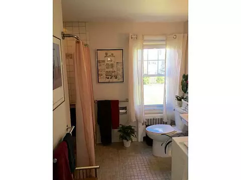 47 Maplehurst Ave, Warwick, RI 02889 photo 11