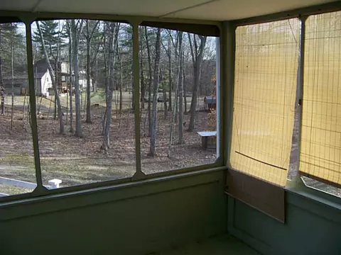 645 Squaw Rock Rd, Moosup, CT 06354 photo 14