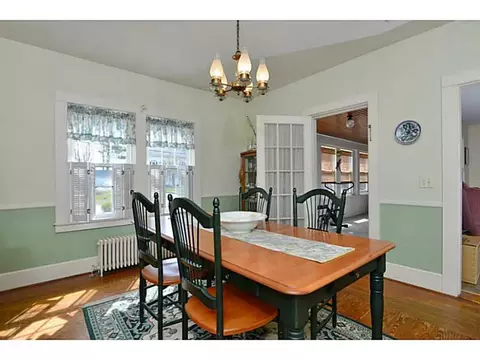 737 Commonwealth Ave, Warwick, RI 02886 photo 7