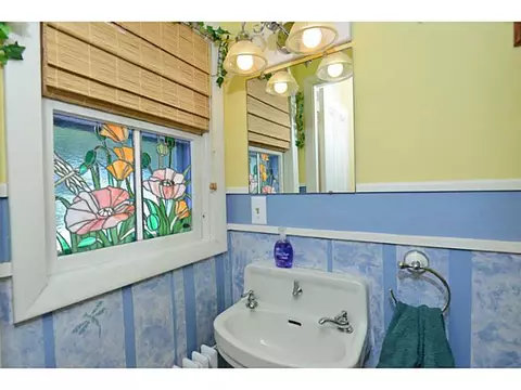 737 Commonwealth Ave, Warwick, RI 02886 photo 10