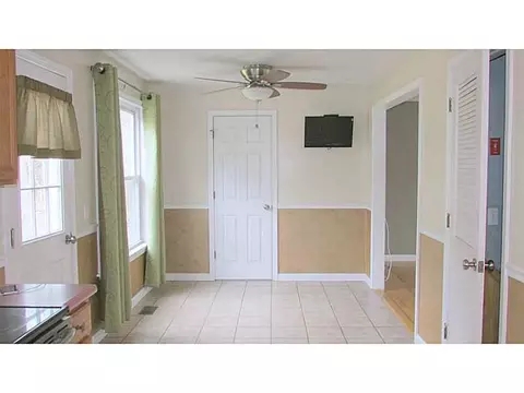 33 Walker Ln, Coventry, RI 02816 photo 7