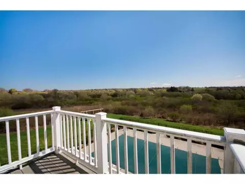 280 Compton View Dr, Middletown, RI 02842 photo 5