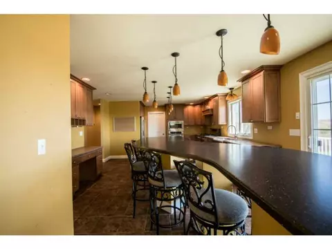 280 Compton View Dr, Middletown, RI 02842 photo 8
