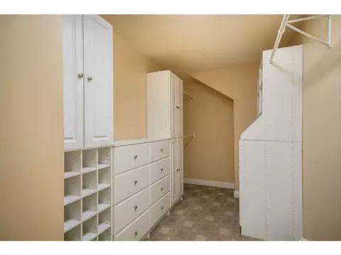 280 Compton View Dr, Middletown, RI 02842 photo 20