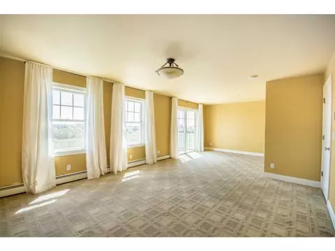 280 Compton View Dr, Middletown, RI 02842 photo 18