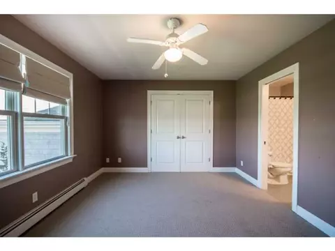 280 Compton View Dr, Middletown, RI 02842 photo 16