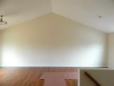 325 Lucille St, Woonsocket, RI 02895 photo 10