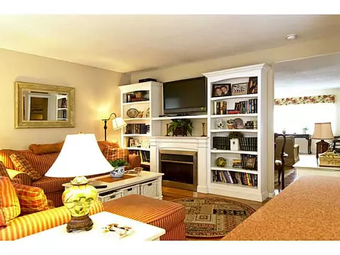 60 Margin St #103, Westerly, RI 02891 photo 10