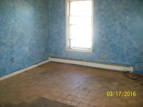 49 Saint Leon Ave, Woonsocket, RI 02895 photo 3