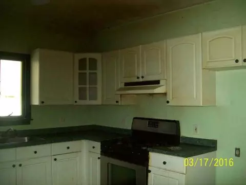 49 Saint Leon Ave, Woonsocket, RI 02895 photo 4
