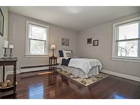 39 Thomas St, Warwick, RI 02886 photo 7