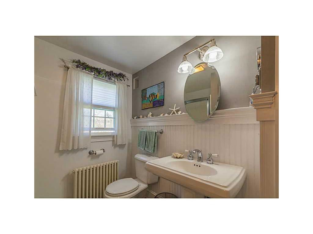 12 Harris Ave, Warren, RI 02885 photo 13