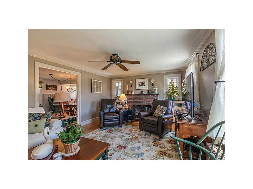 12 Harris Ave, Warren, RI 02885 photo 8