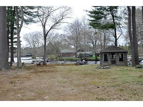 10 Marion Dr, Coventry, RI 02816 photo 2