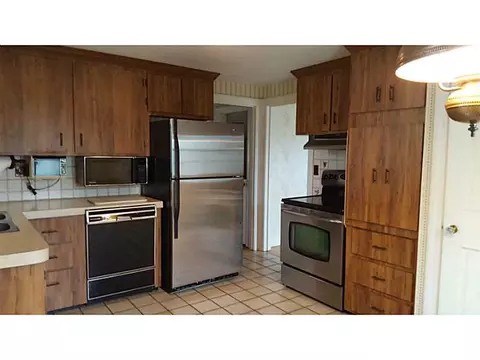 23 Palm Ave, Warwick, RI 02888 photo 6
