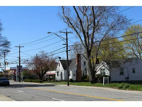 121 Granite St, Westerly, RI 02891 photo 1